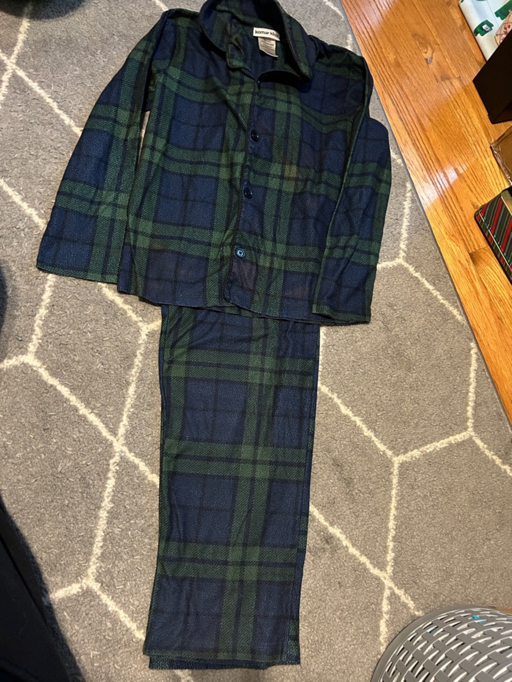Boys flannel pajama set large 10/12